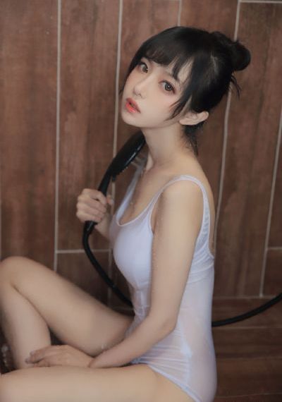 天降女子从二楼掉下来了_蓝光电影在线看